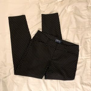 Women’s pixie work pants. Size 6